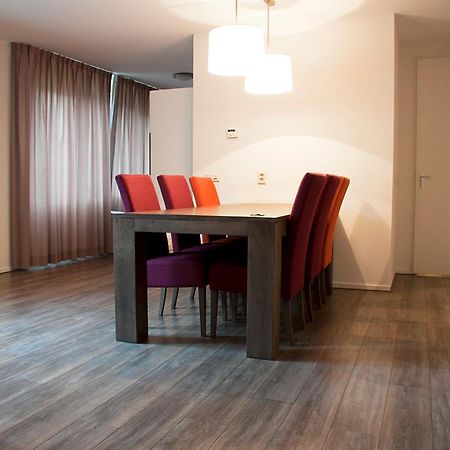 Hotel Het Raedthuys Синт Маартенсдайк Екстериор снимка