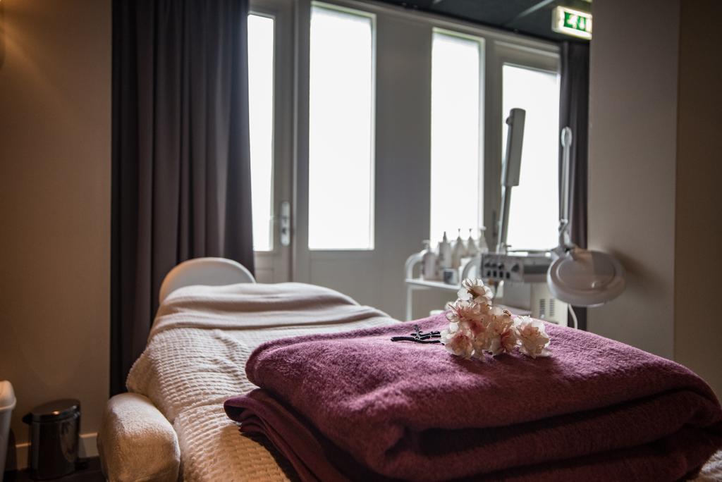 Hotel Het Raedthuys Синт Маартенсдайк Екстериор снимка
