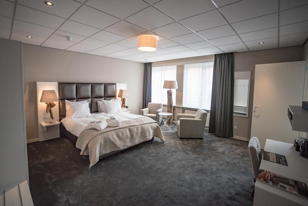 Hotel Het Raedthuys Синт Маартенсдайк Екстериор снимка