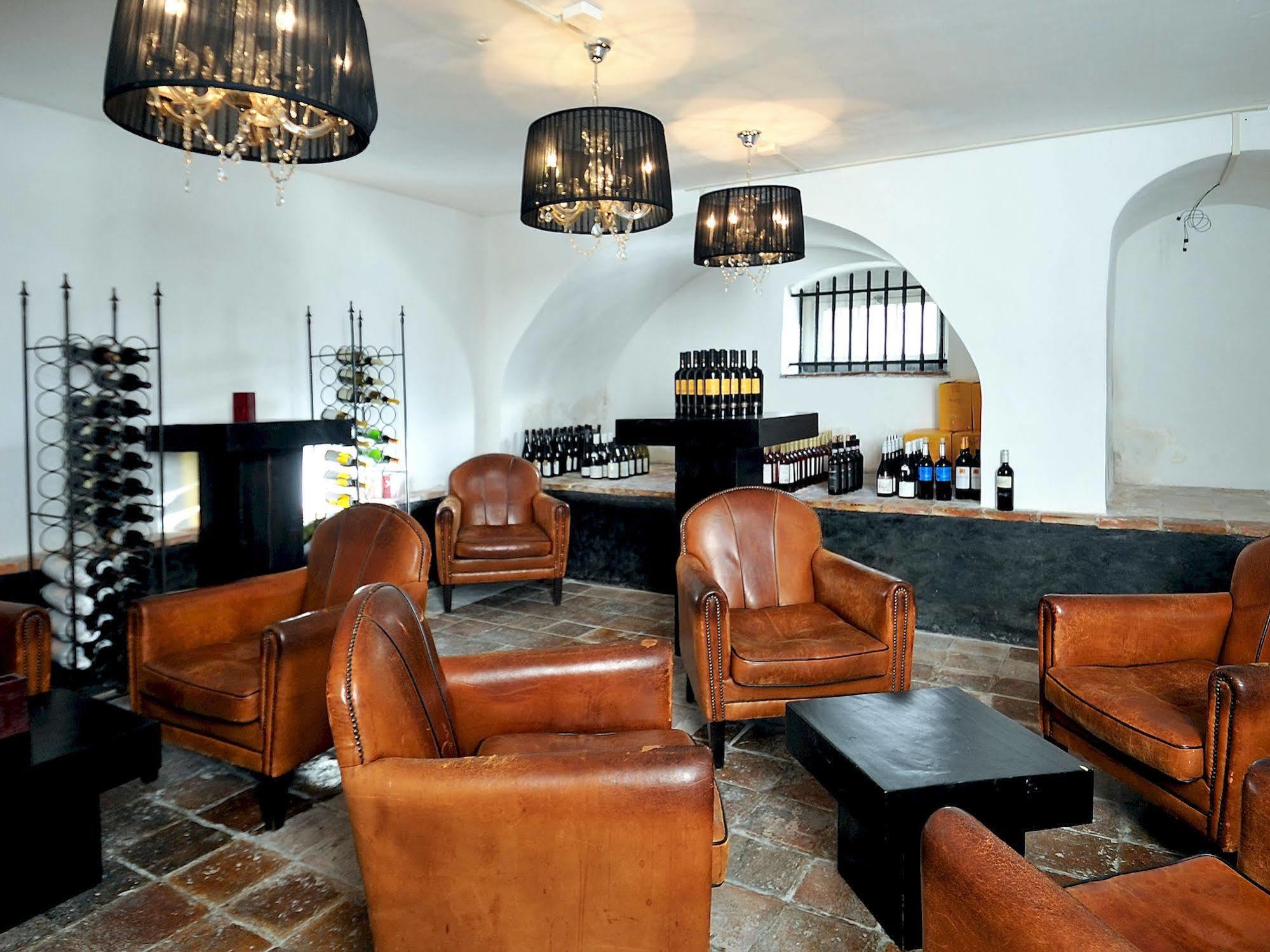 Hotel Het Raedthuys Синт Маартенсдайк Екстериор снимка